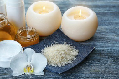 快来深圳尔雅享受下油压按摩的魅力吧